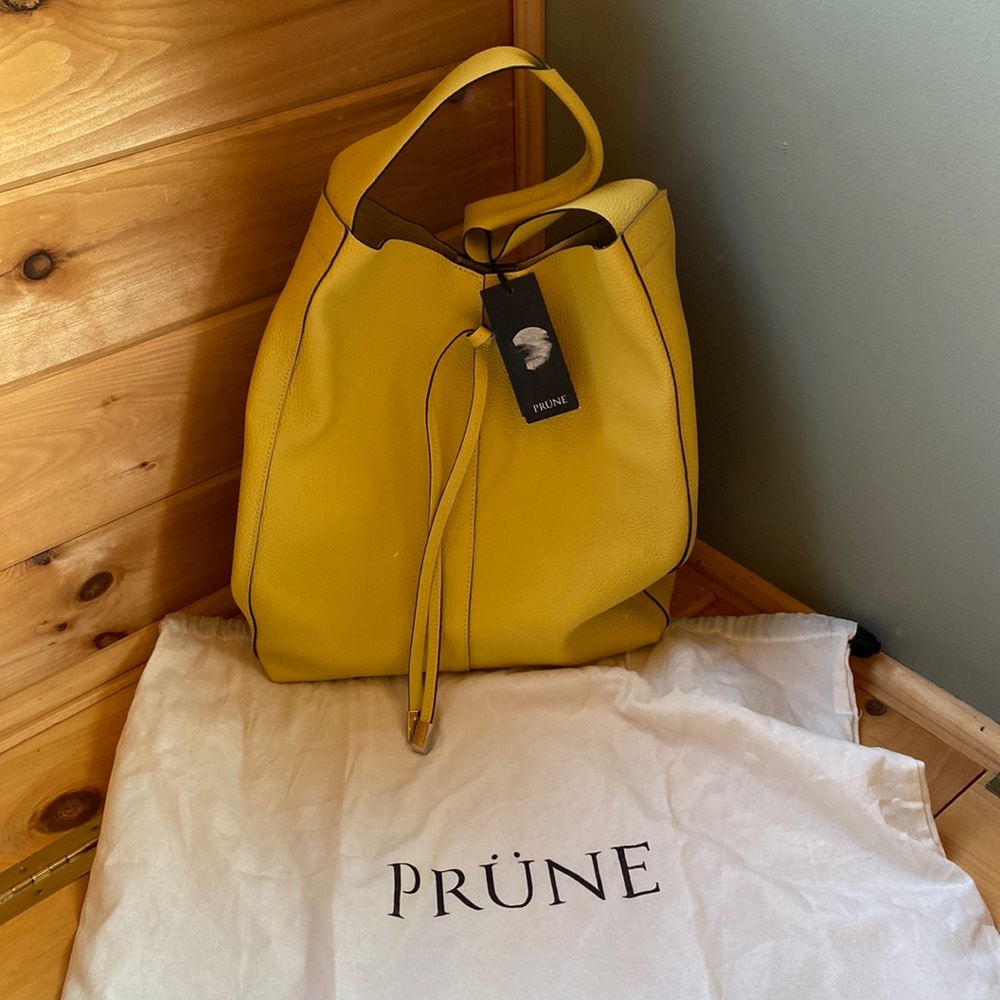 NWT Yellow Prüne leather purse